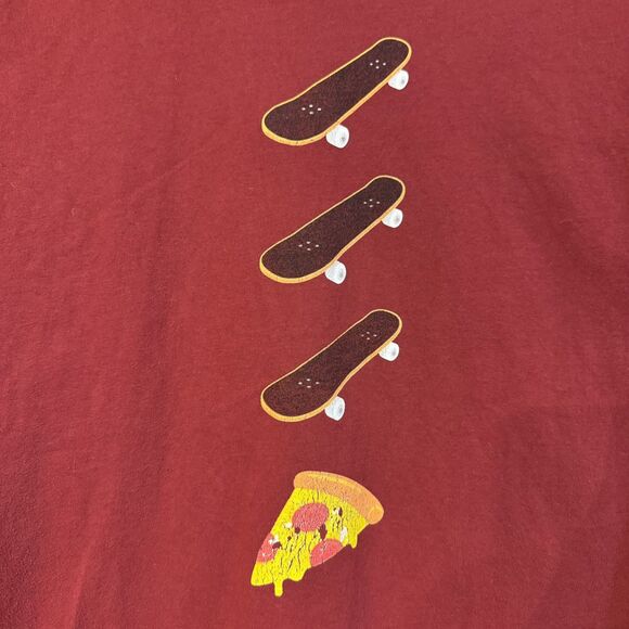 Red Skater M T-Shirt w/ Pizza & Skateboard Graphic Tee Men's Casual Short Sleeve - Picture 2 of 6